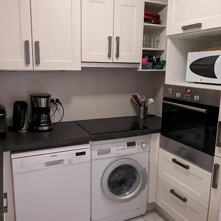 Appartement Spacious And Bright Nest Located Near The Sea *