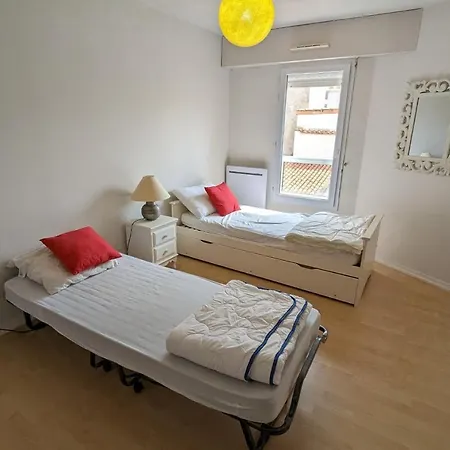Spacious And Bright Nest Located Near The Sea * Les Sables-dʼOlonne